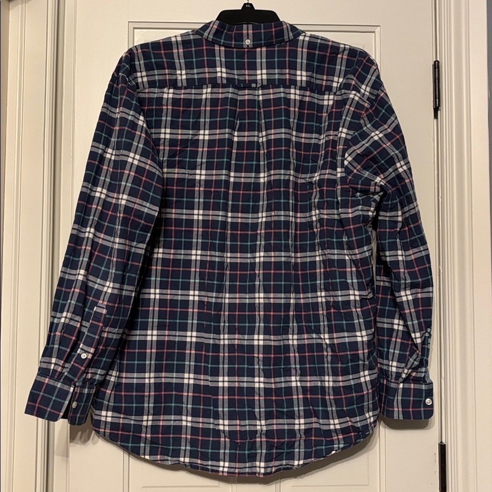 IZOD men’s button down shirt - Picture 5 of 6